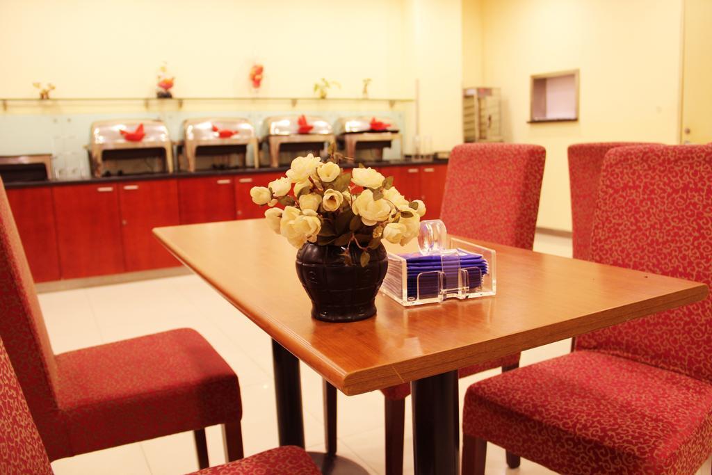 Hanting Hotel Beijing Workers' Stadium Bagian luar foto